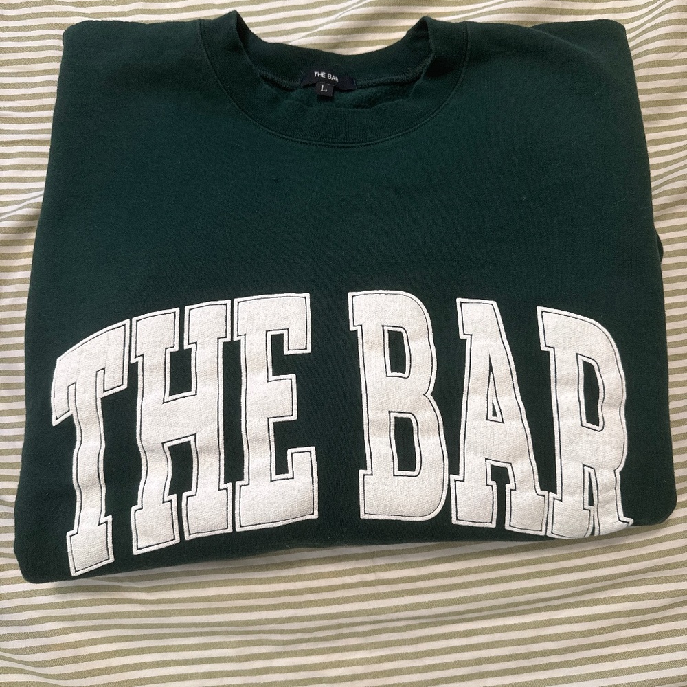 the Bar sweatshirt (L) hunter green